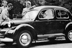 25.-47-Panhard-Dyna-X-